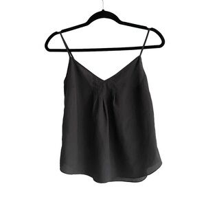 ARITZIA Talula Sleeveles Blouse Tank Top Cami
Curved Hem Black XS